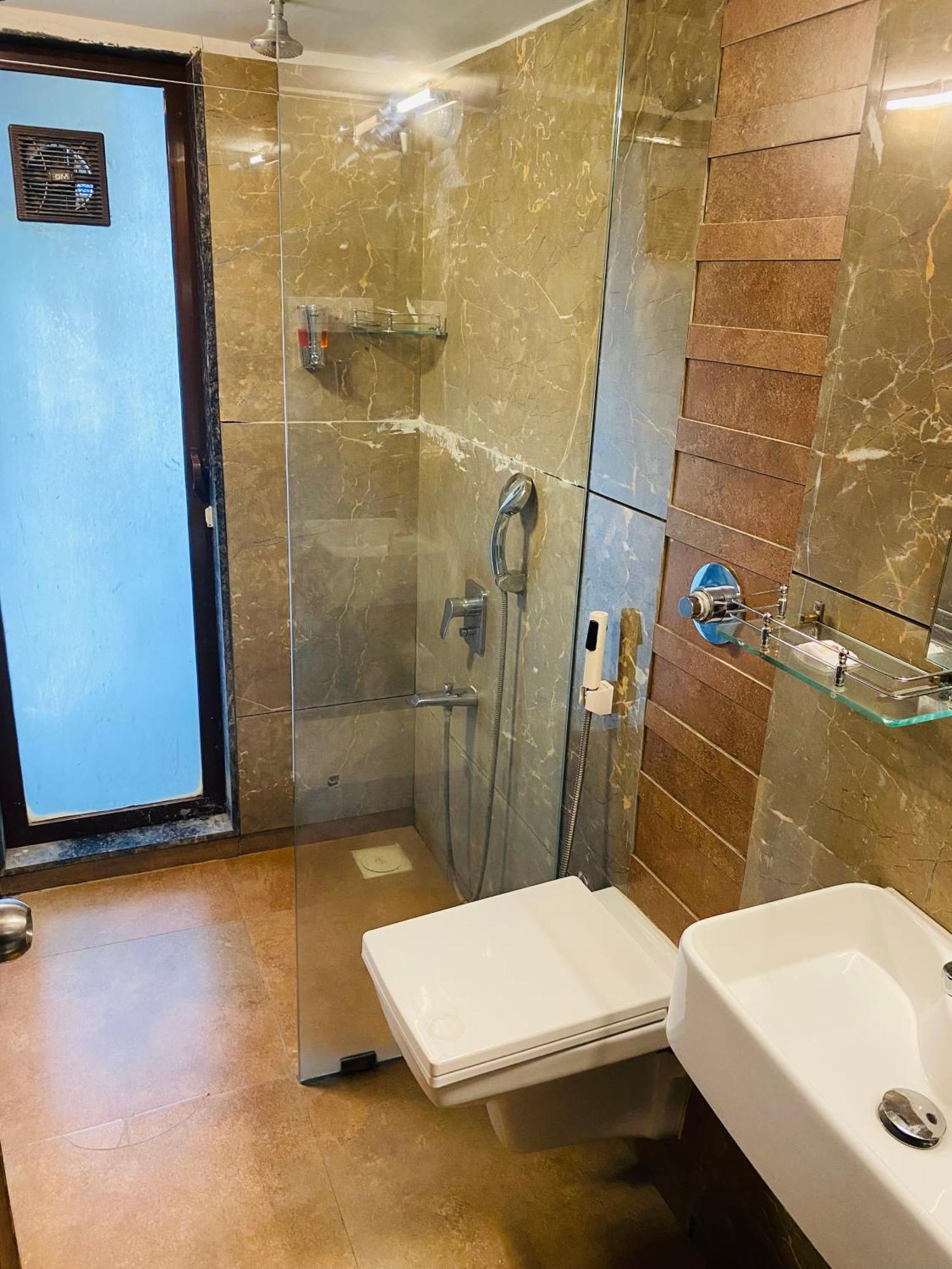 Mumbai House Luxury Apartments Santacruz East, Bombaj Zewnętrze zdjęcie