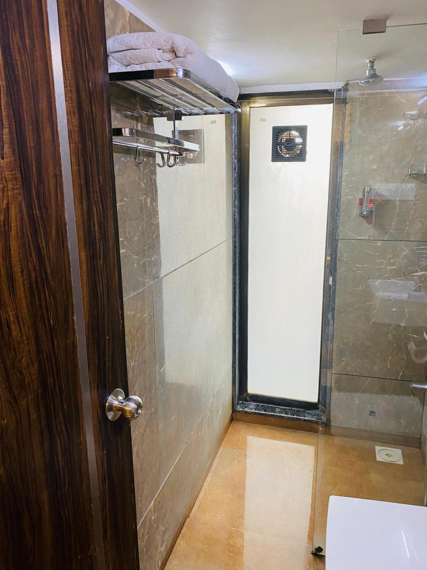 Mumbai House Luxury Apartments Santacruz East, Bombaj Zewnętrze zdjęcie